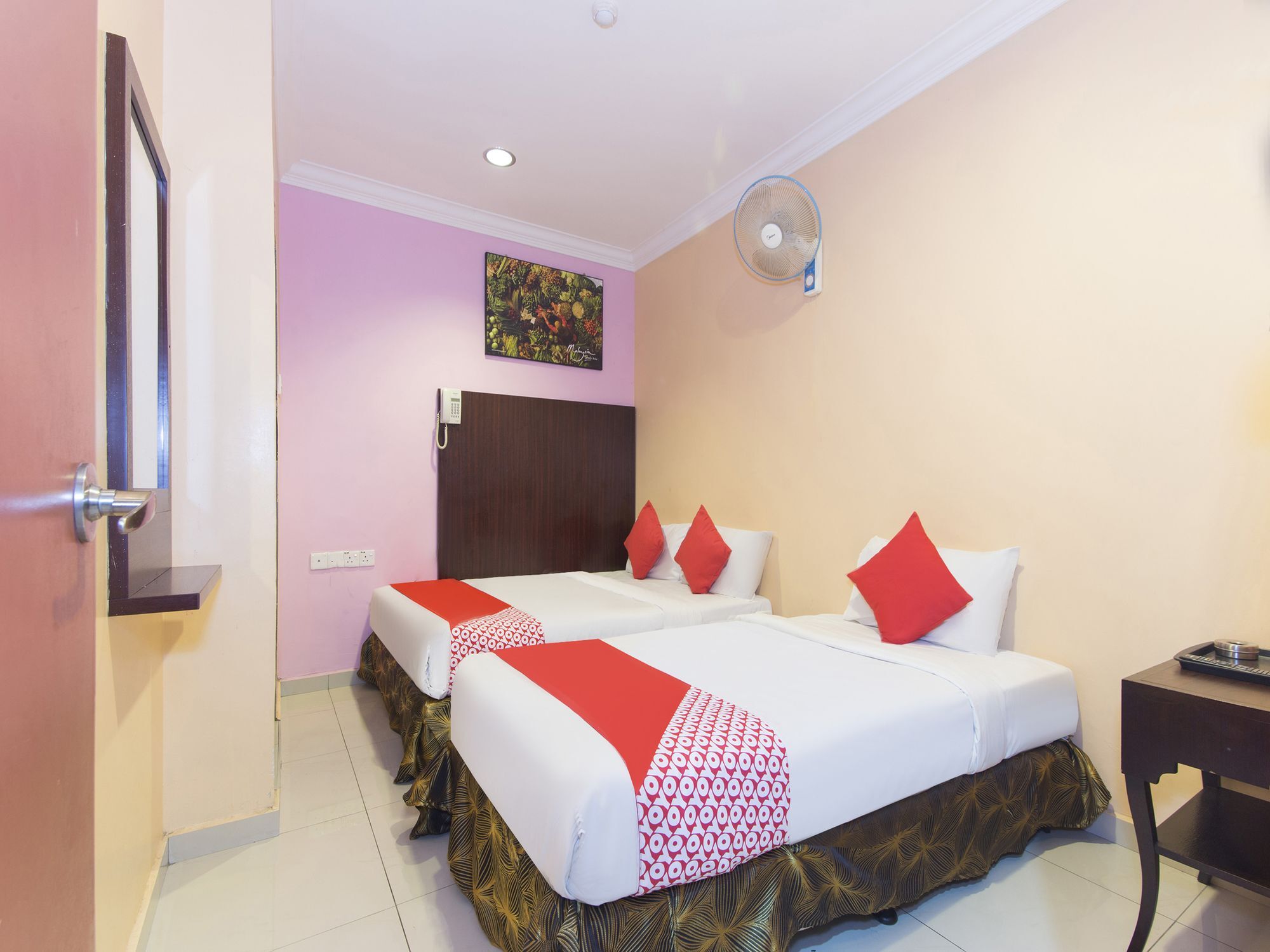 Gs Inn Bajet Hotel 암팡 외부 사진